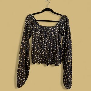 BILLABONG Black Floral Top With long sleeves